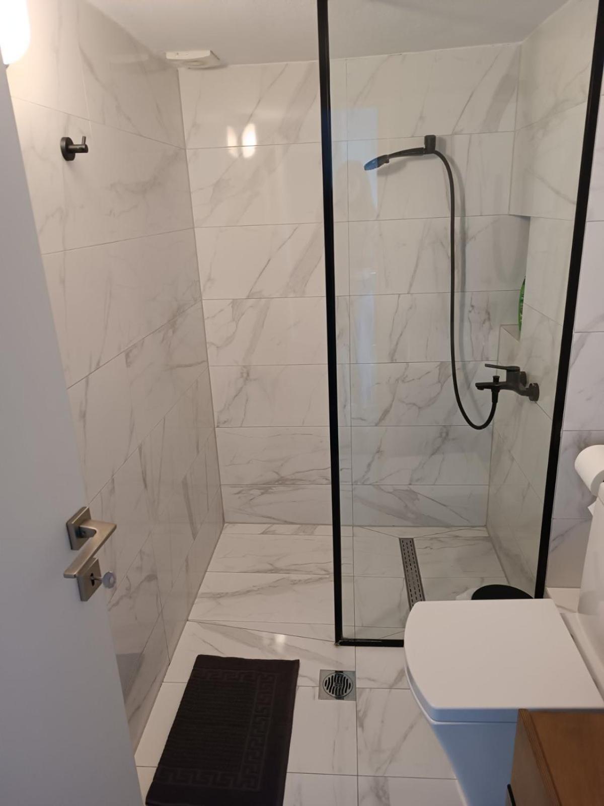 Penthouse Suite Center Kavala Exteriör bild